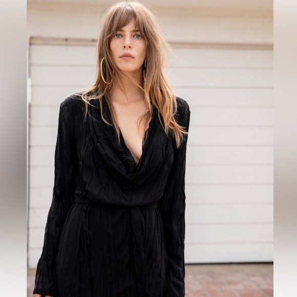 New Zara pleated wrinkle look midi dress - Picture 2 of 7